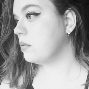 Meet your Posher, Caylin